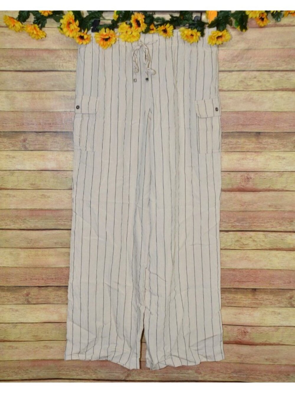 Calvin Klein Ladies M Tan Striped Pull On Wide Leg Cargo Pants Pockets Casual